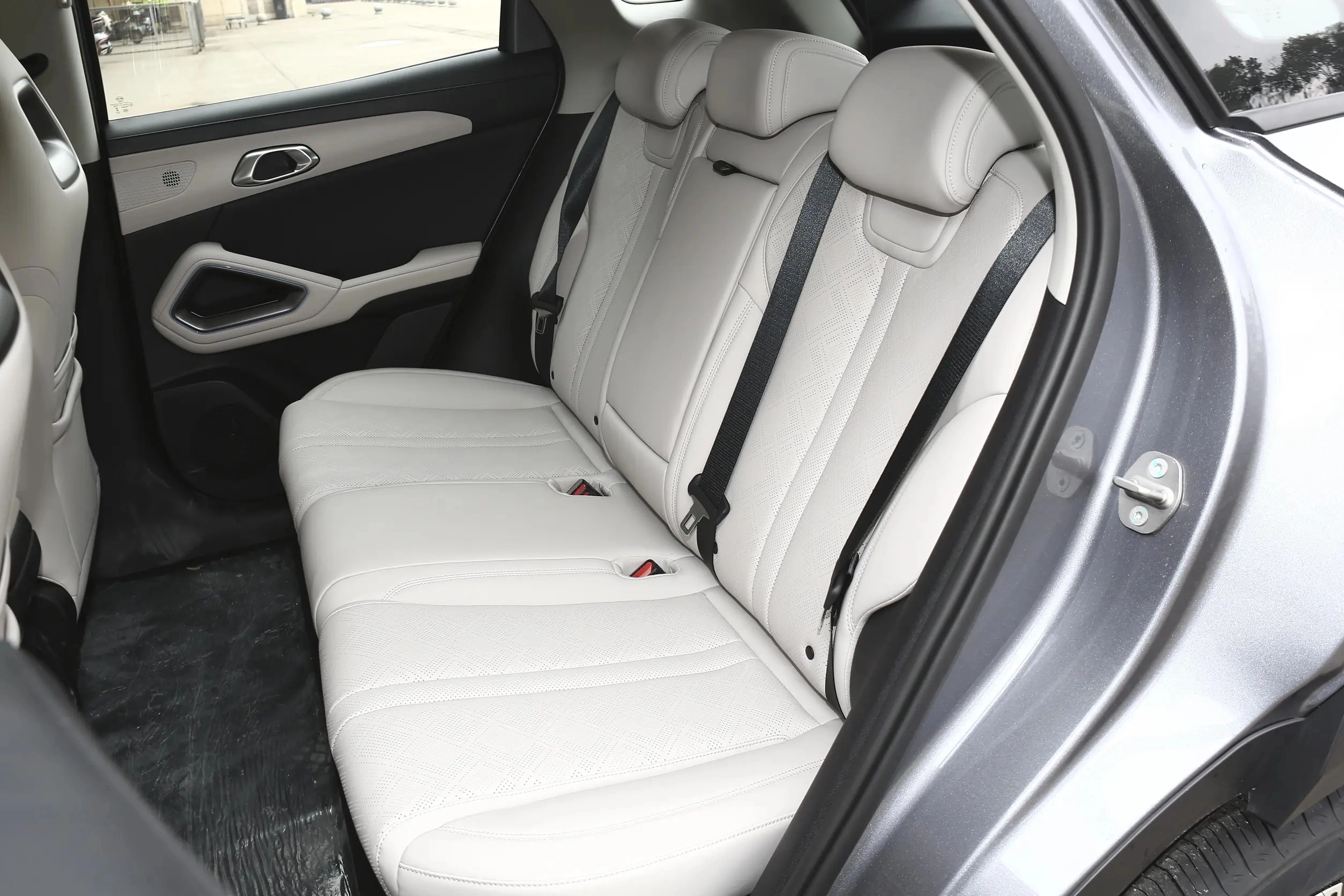 BYD-YUAN up-GRAY (11)