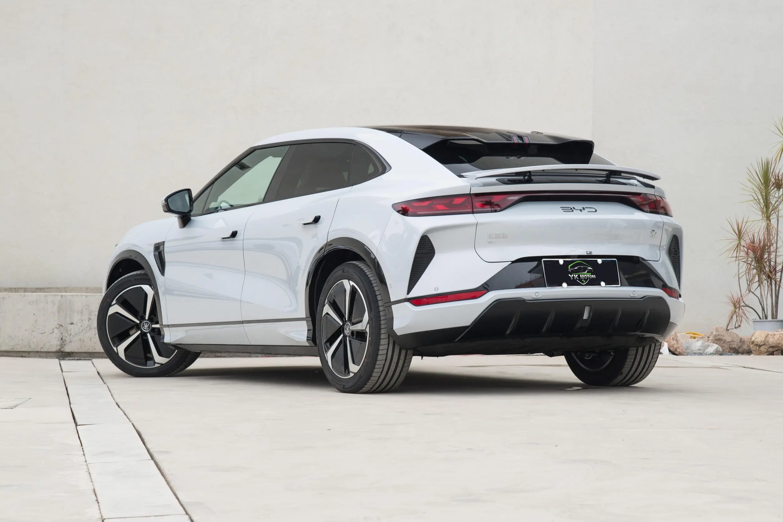 BYD-SONG L-WHITE (8)