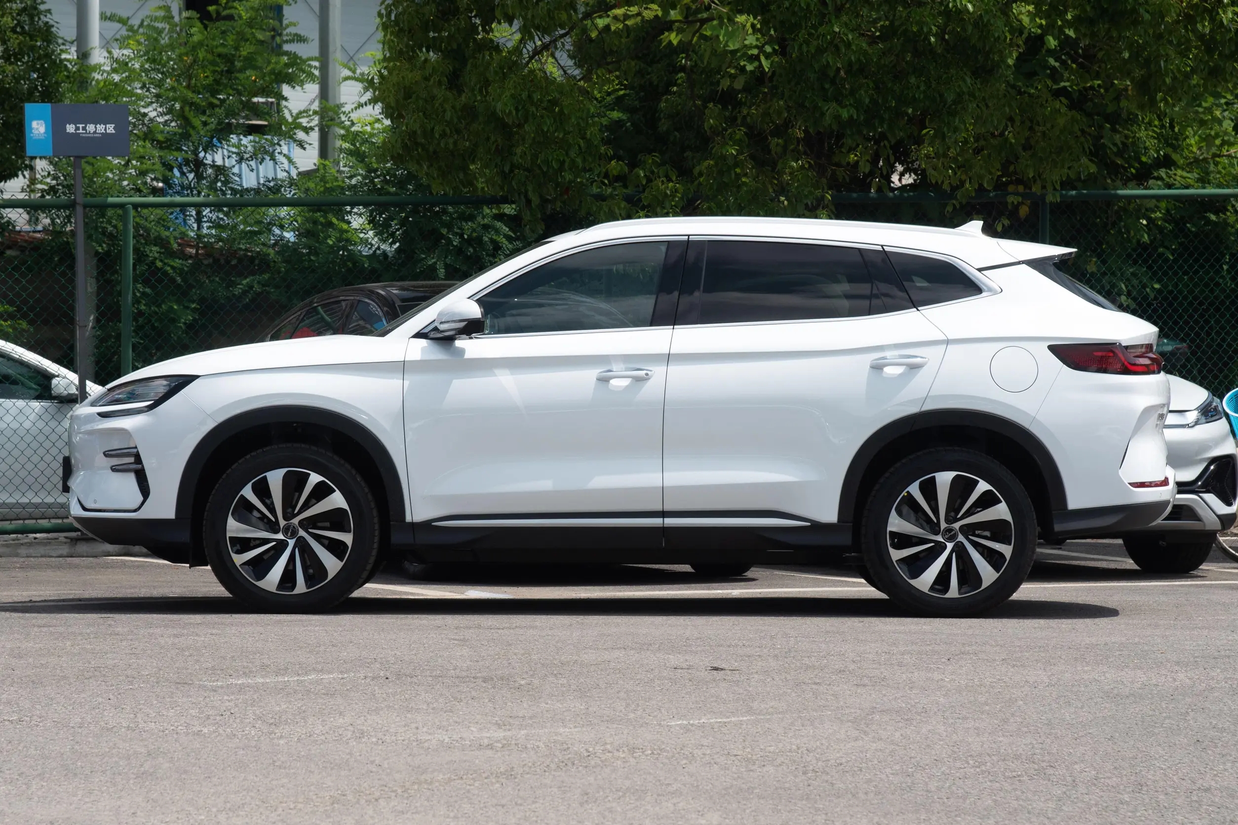 BYD-SONG Plus EV-WHITE (6)