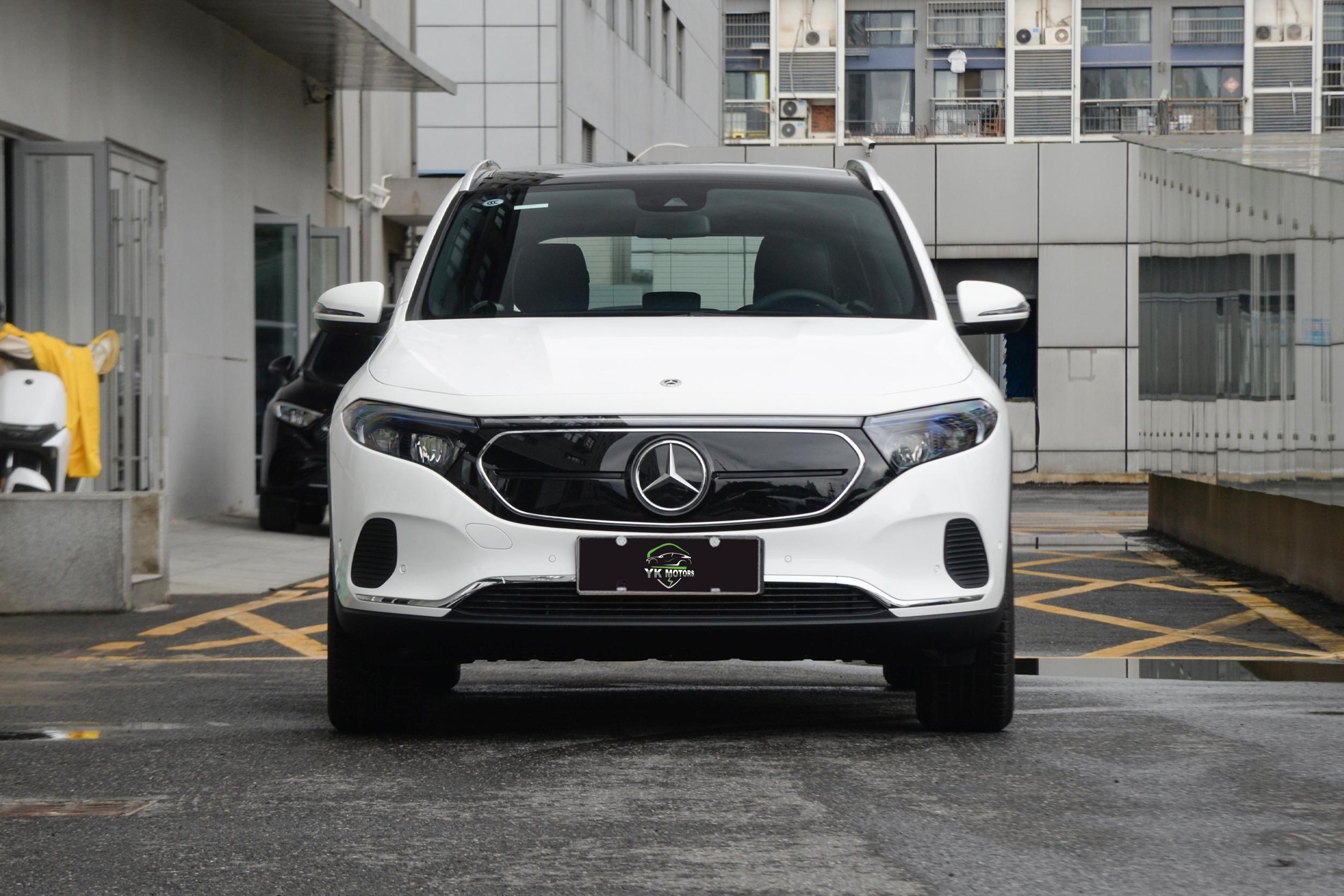 Benz-EQA-WHITE (5)