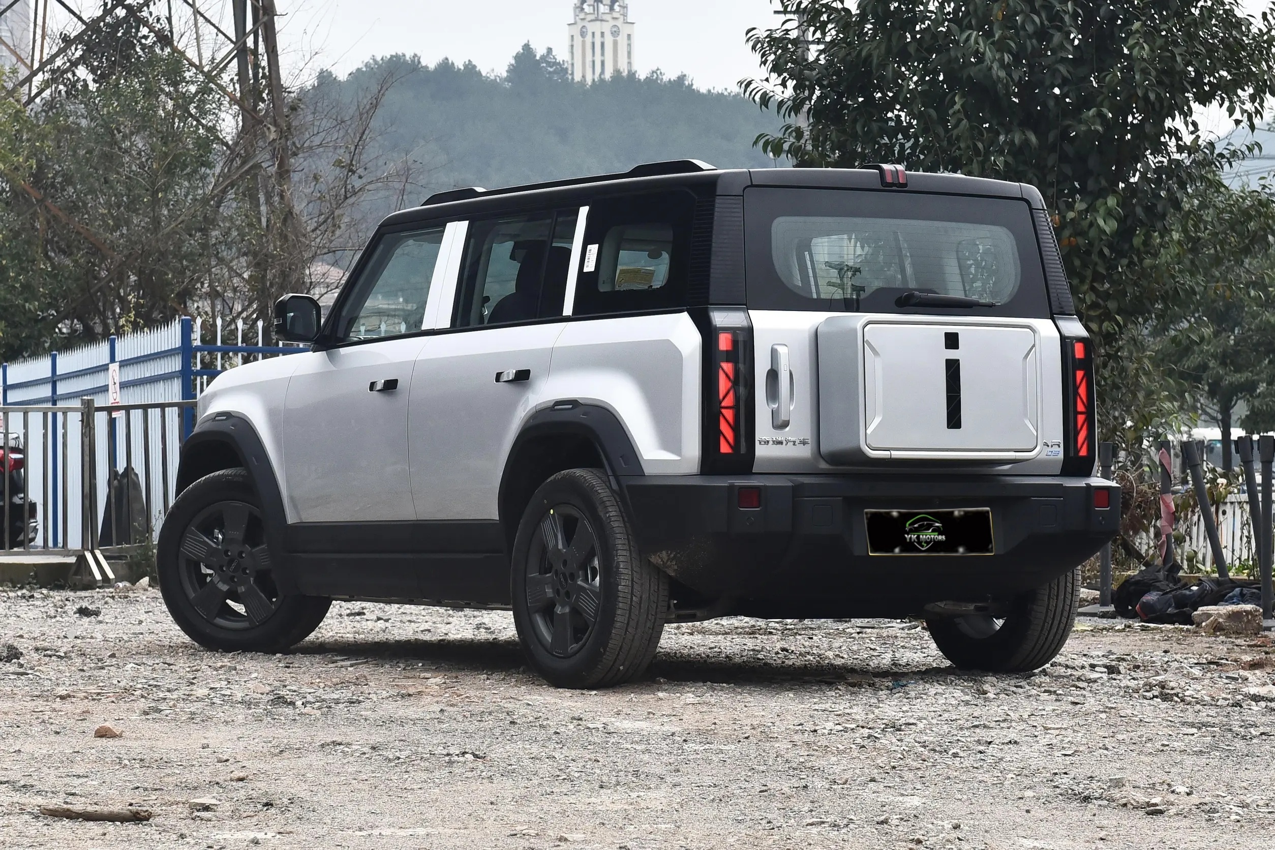 CHERY-ICAR-SILVERY (5)