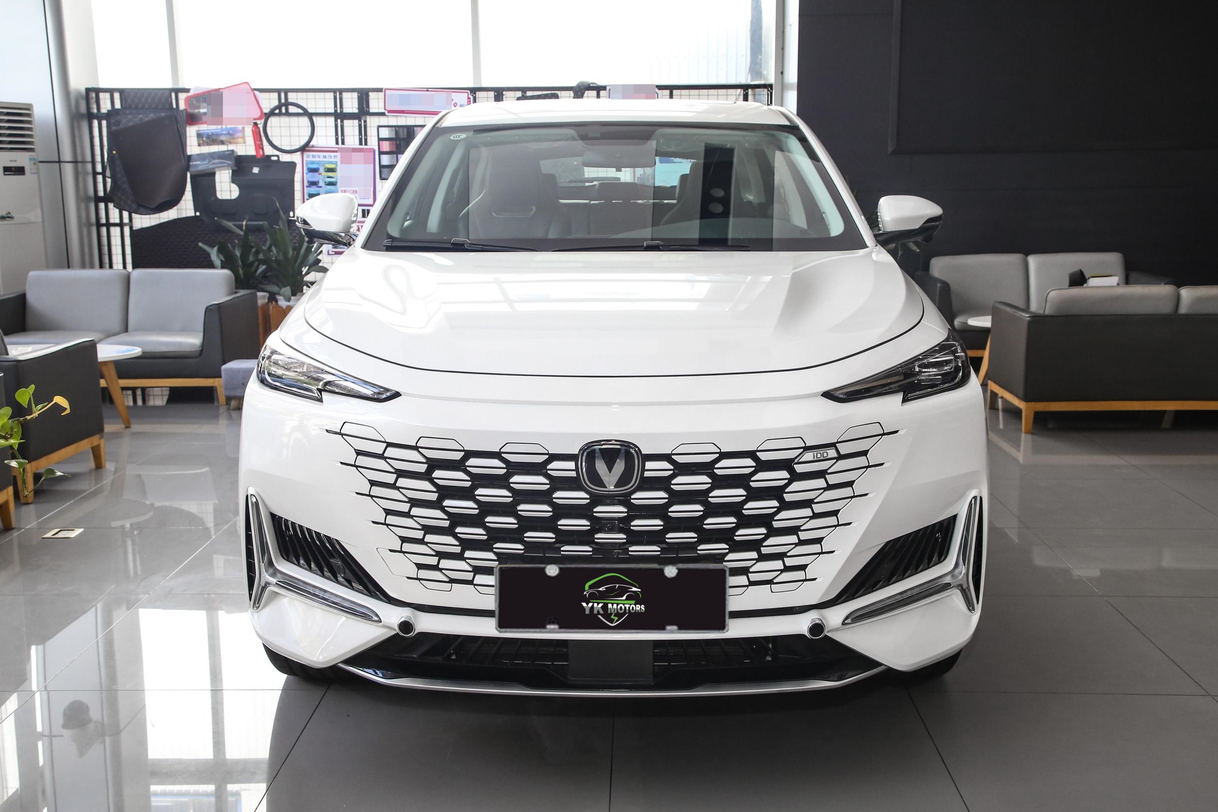 Changan-UNI-K iDD-WHITE-14