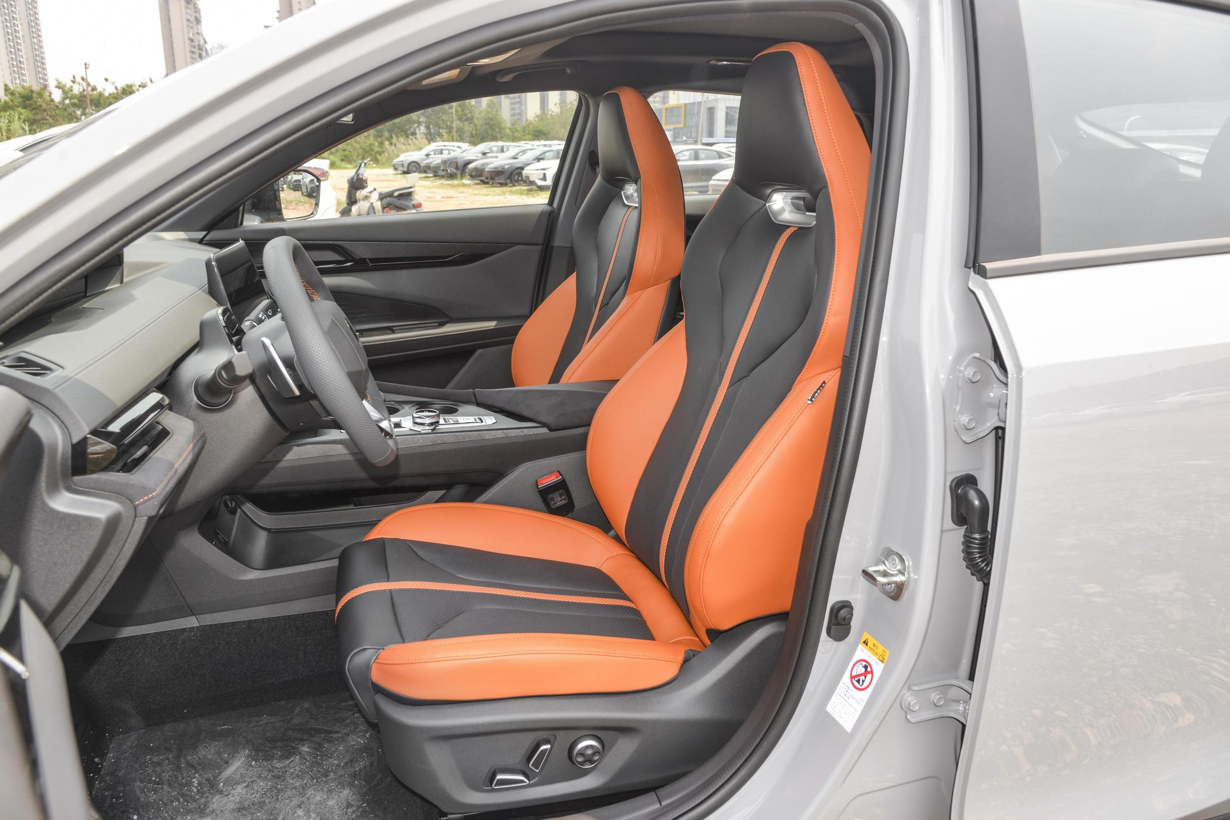 Changan-UNI-V -BLACK (10)