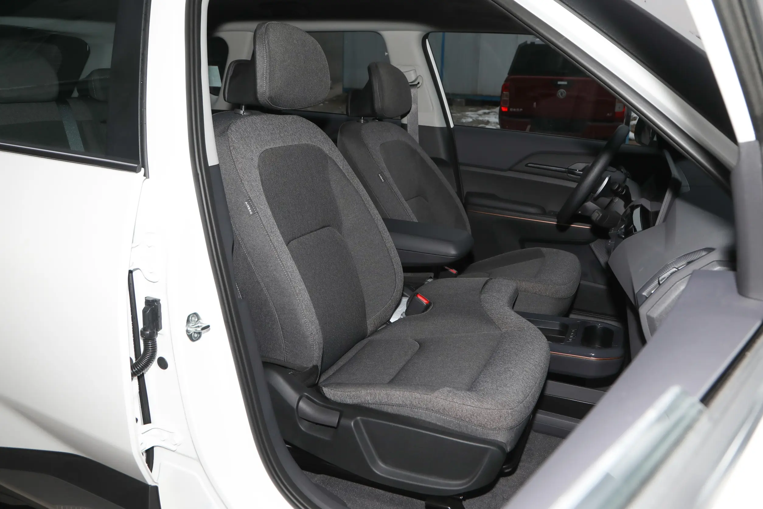 KIA-EV5-WHITE (18)