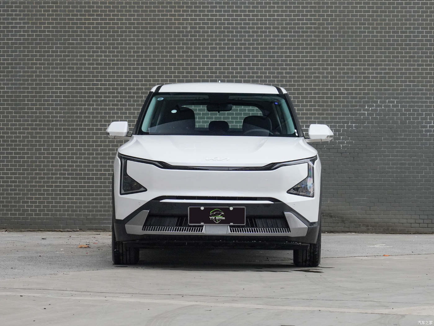 KIA-EV5-WHITE (5)