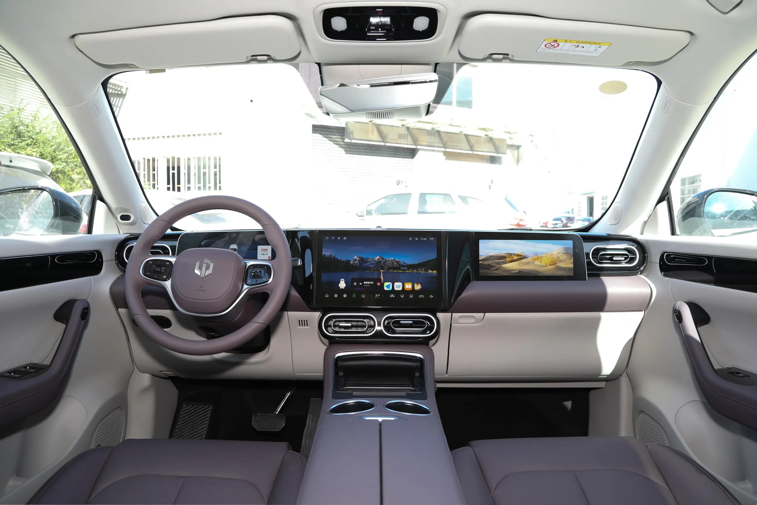 LEAPMOTOR-C11-WHITE (8)