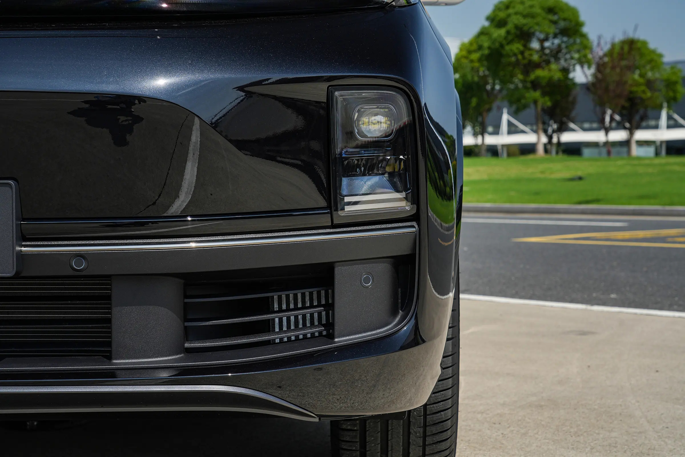 Li Auto-L9-BLACK (14)