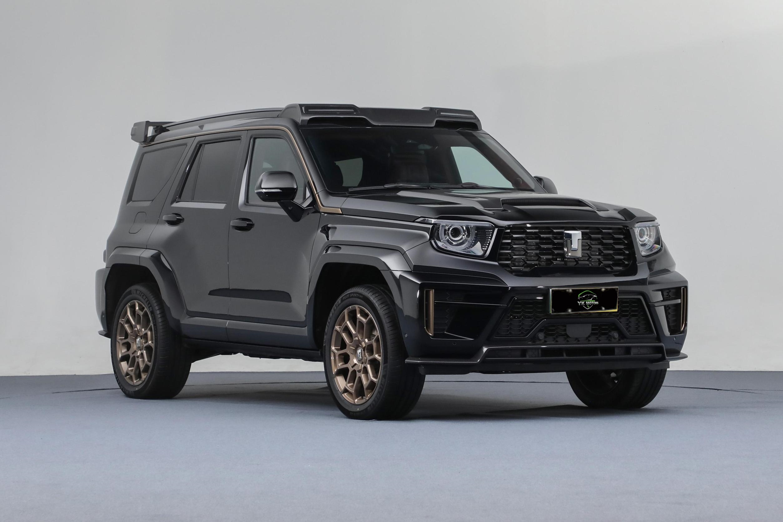 TANK-700 Hi4T-BLACK (13)