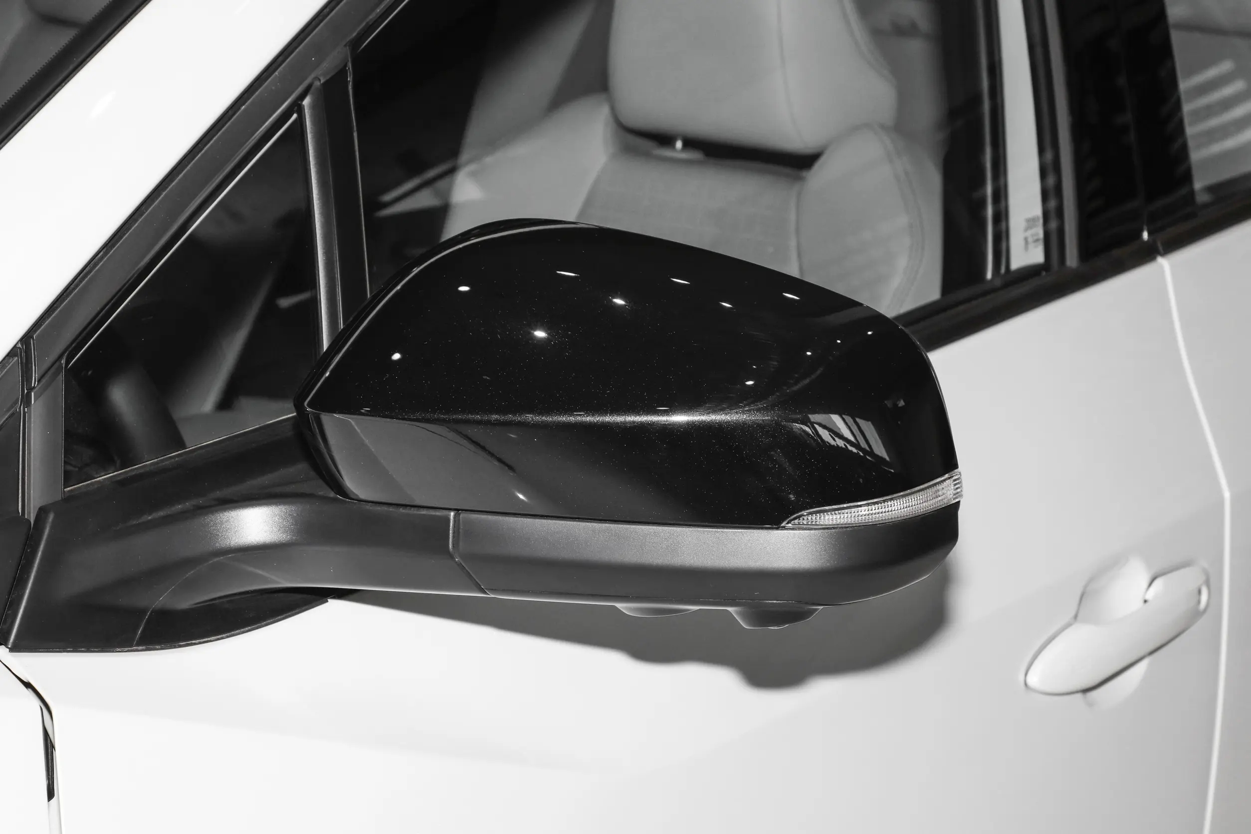 Toyota-GAC BZ4X-WHITE (9)