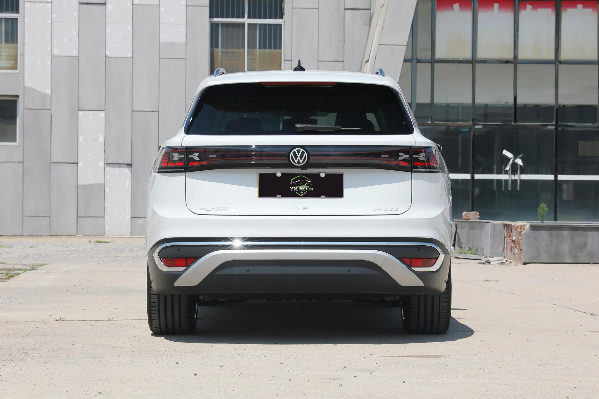 VW-ID.6-WHITE (7)